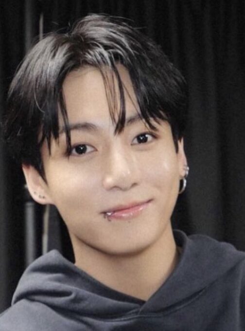 ジョングク 顔変わった