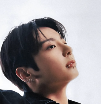 ジョングク 顔変わった