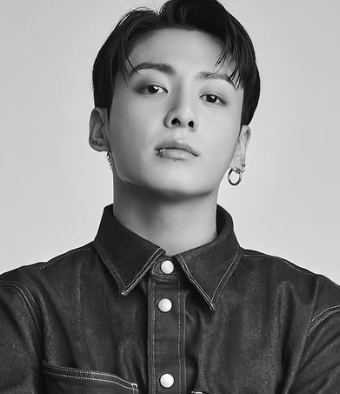 ジョングク 顔変わった