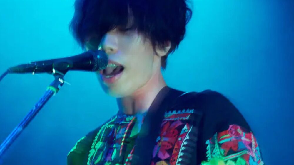 米津玄師顔変わった