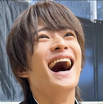 浮所飛貴　顔変わった